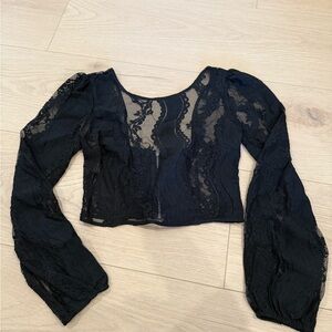 Forever 21 Black Cropped Lace Blouse